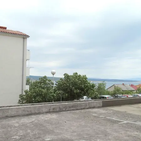 Vlas Apartment
